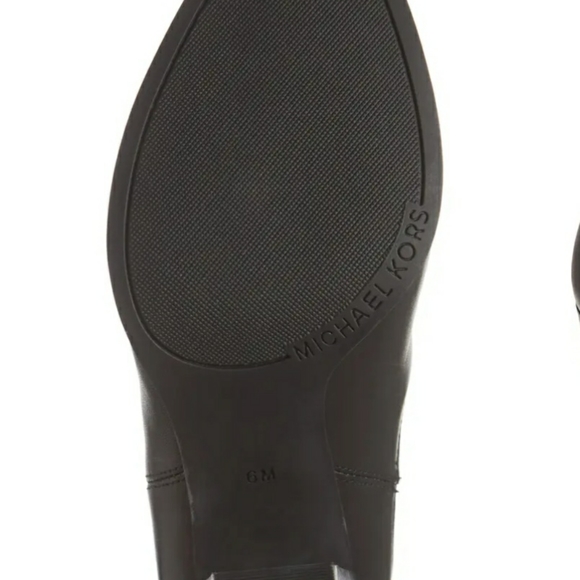 Michael Kors Each Lottie Booties - Picture 10 of 11